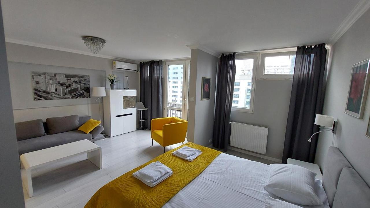 Elegancki Apartament W Sercu Warszawy 华沙 外观 照片