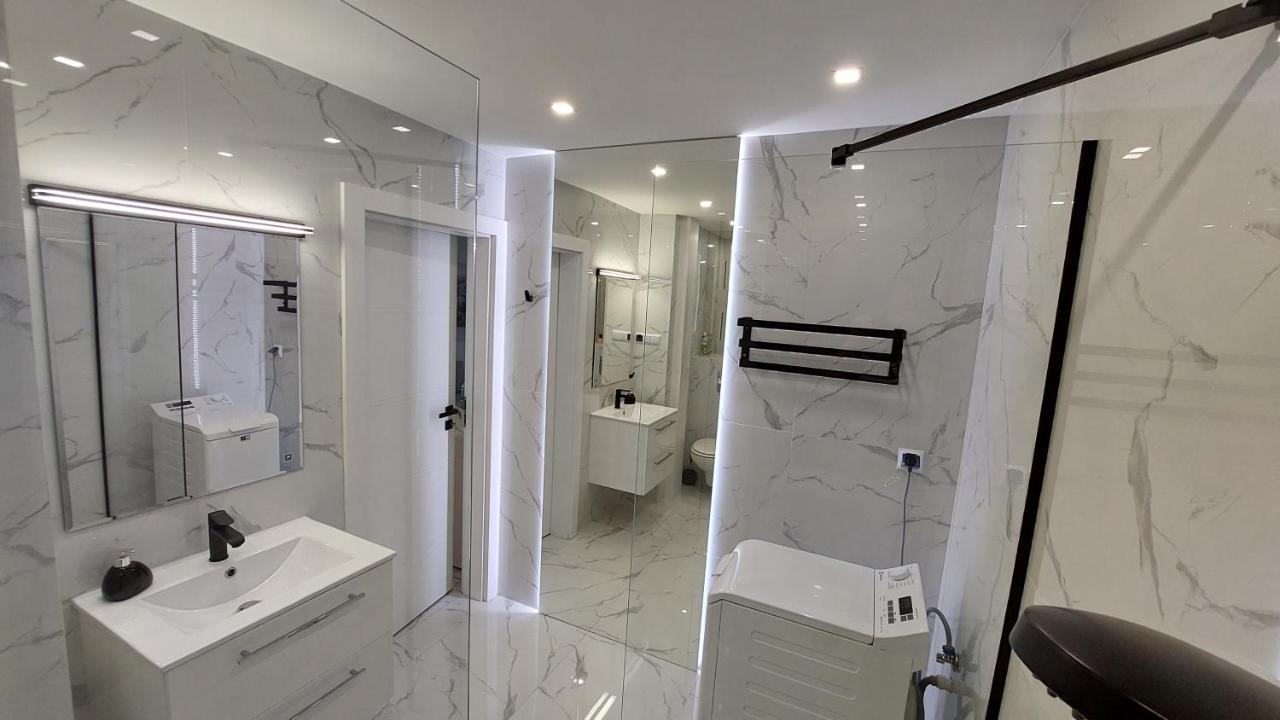 Elegancki Apartament W Sercu Warszawy 华沙 外观 照片